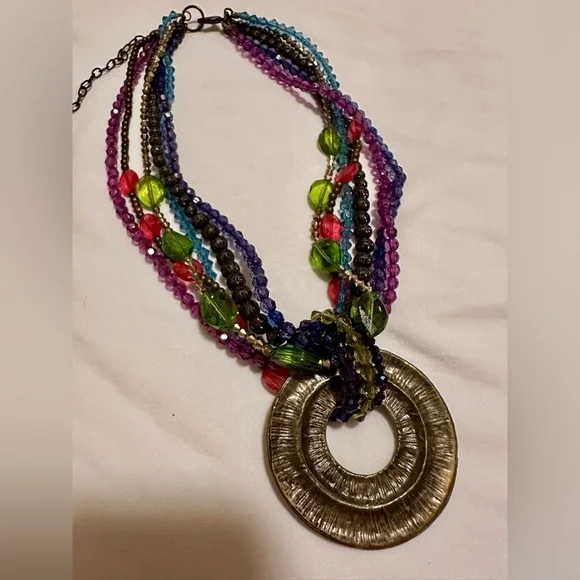 ❤️ Vibrant Multicolor Multistrand Beaded Statement Necklace - Picture 5 of 6